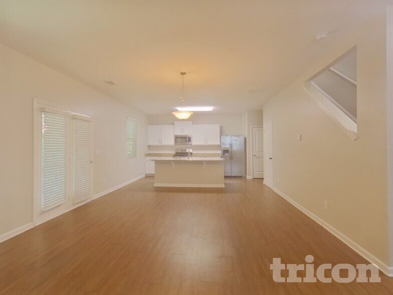 Building Photo - 170 Ivey Meadow Dr