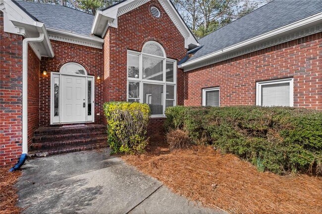 Building Photo - 1969 Seymour Dr NW