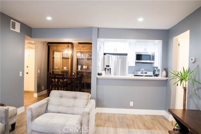 Building Photo - 4705 Kester Ave