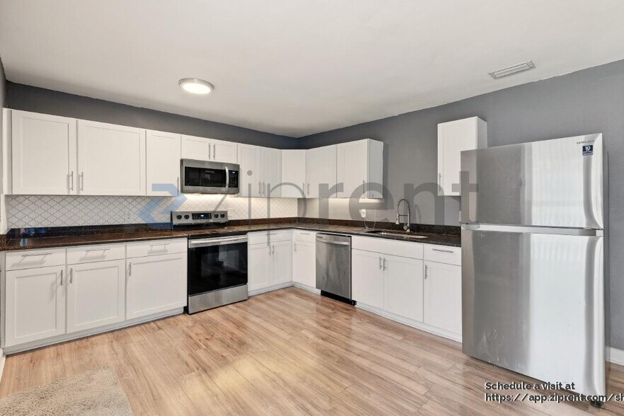 Building Photo - 1612 E Sitka St