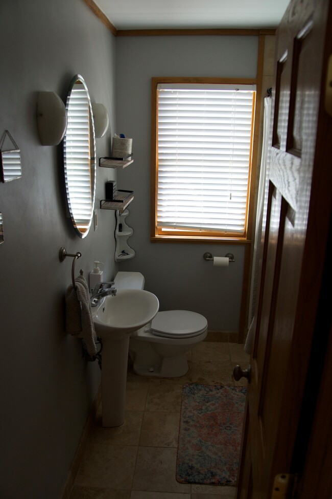 Main floor bathroom - 1482 Cohansey St