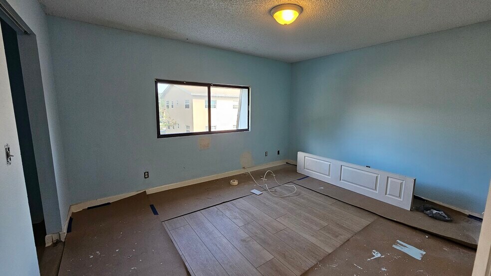 Building Photo - 2262 NW 59th Way