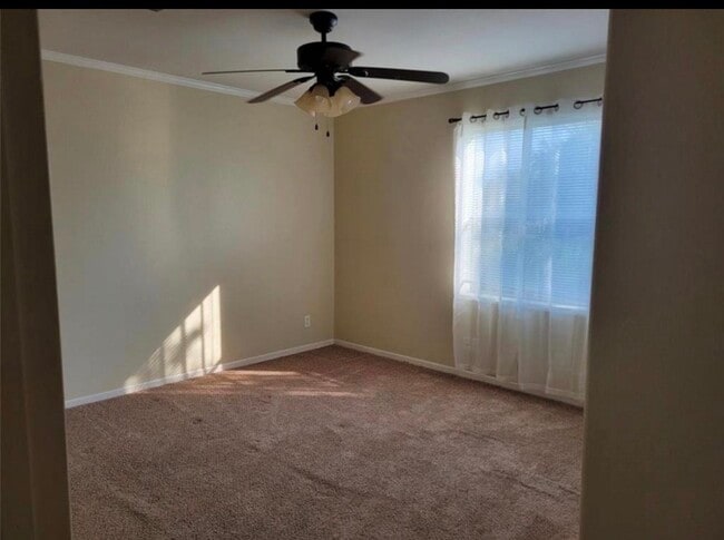 Building Photo - 21415 Snowblossom Ln