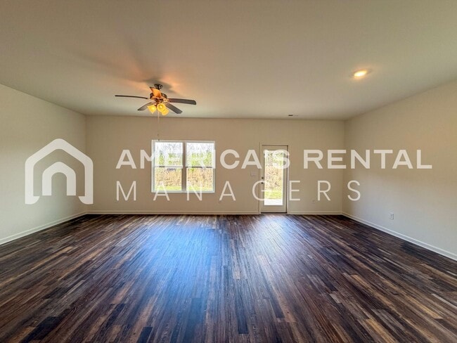 Building Photo - Modern Two Story Living in Doss Ferry - Available NOW!!