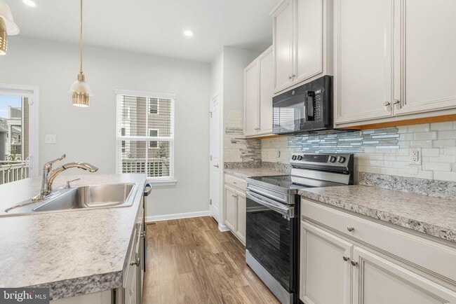 Building Photo - 21 Kohlmyer Dr