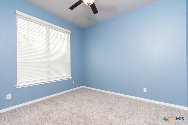 Building Photo - 8207 Montclair Dr