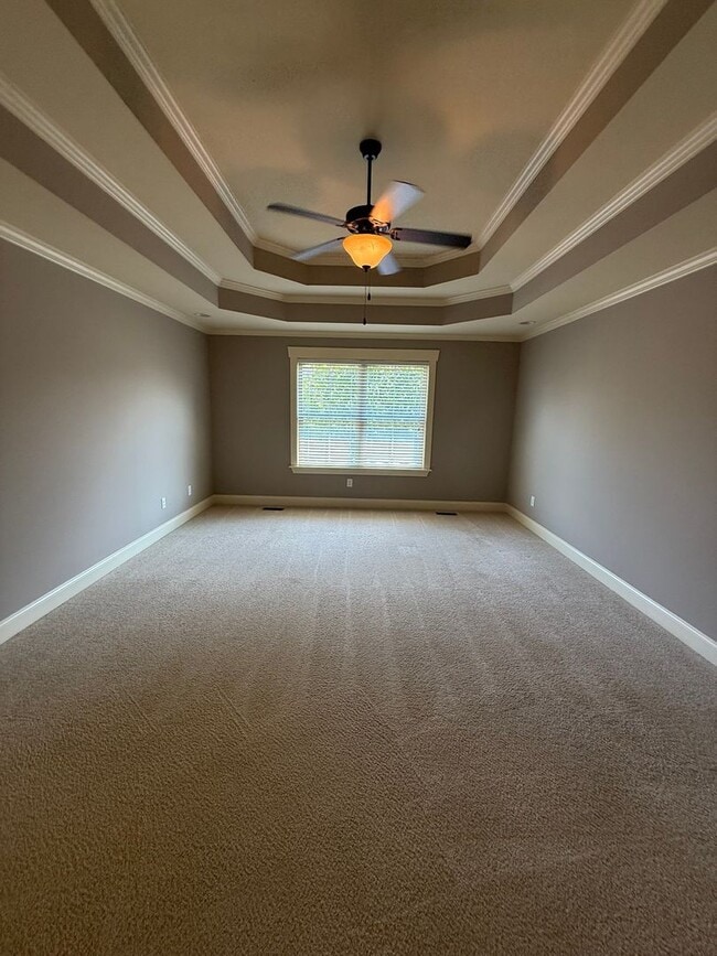 Building Photo - Soddy Daisy Rental Available with Full Bas...