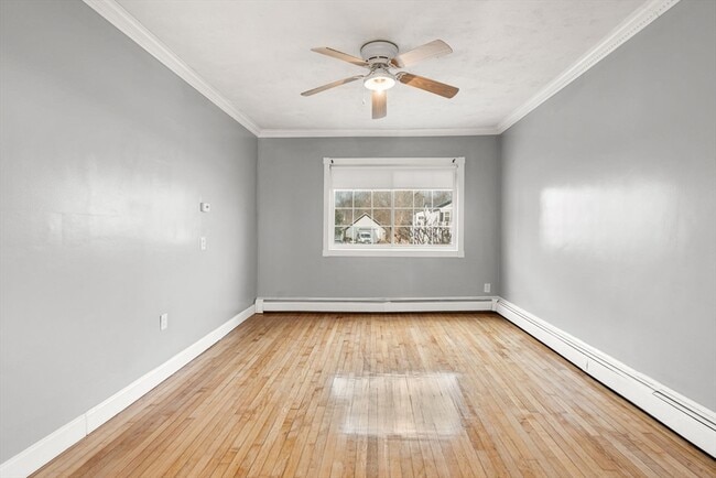 Building Photo - 70 W High St