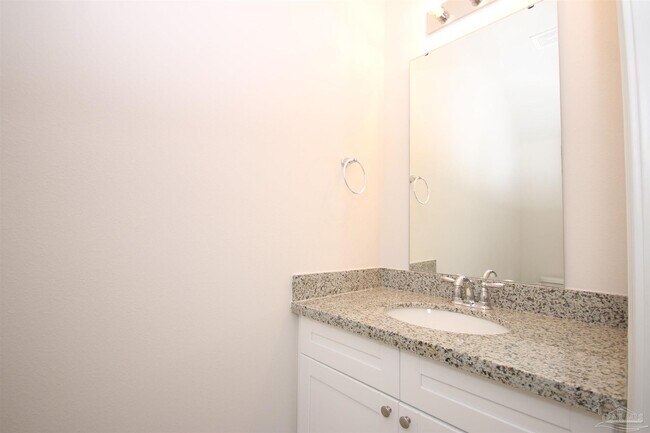 Building Photo - 8686 Meadow Flower Ln