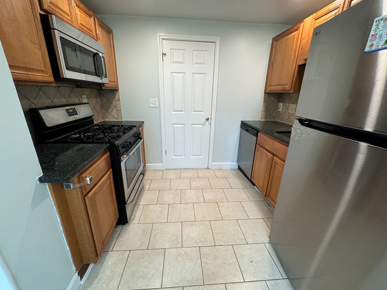 Building Photo - 4225 Allison Cir