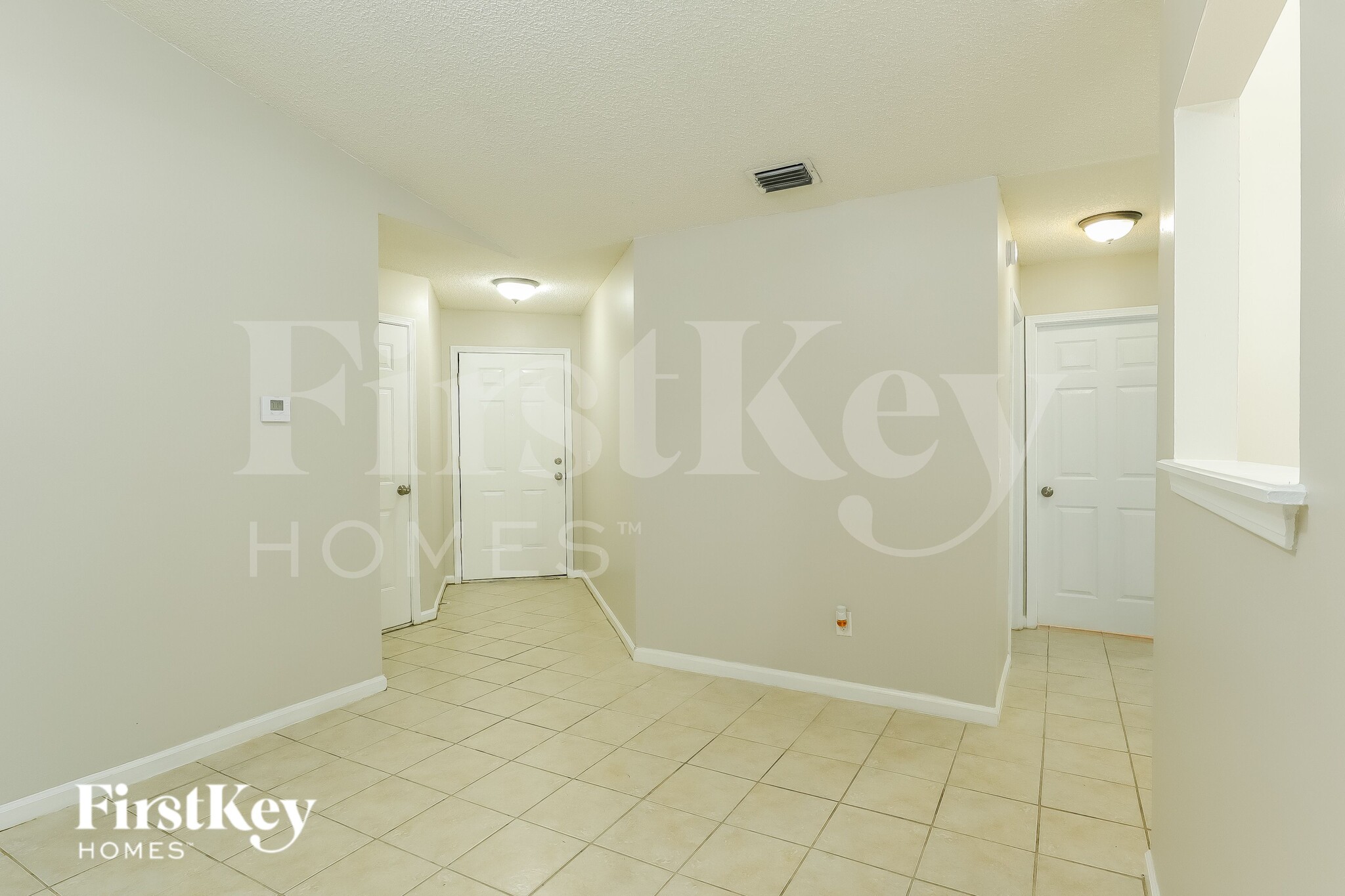 Building Photo - 3021 Caroline Crest Dr E
