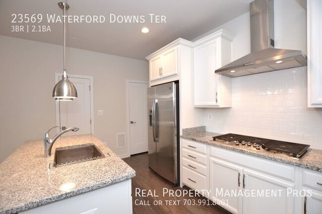 Building Photo - 23569 Waterford Downs Terrace