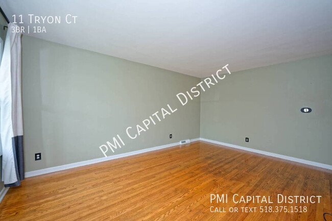 Building Photo - 11 Tryon Ct