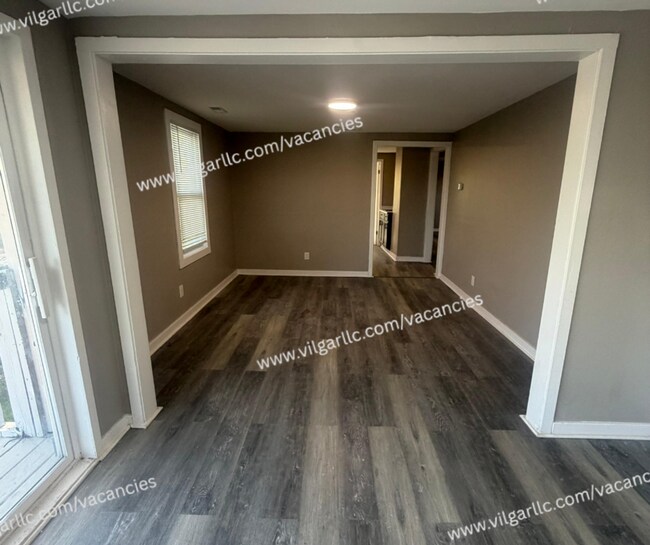 Building Photo - 1712 Carolina St