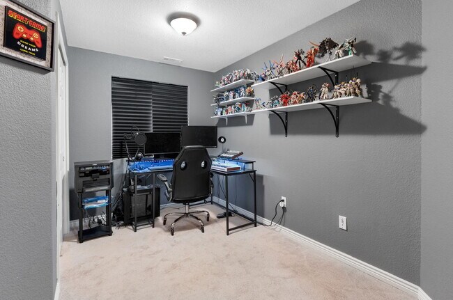 Building Photo - 6994 Ketchum Dr