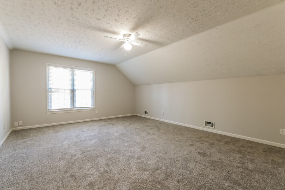 Building Photo - 1070 Hunters Creek Ct