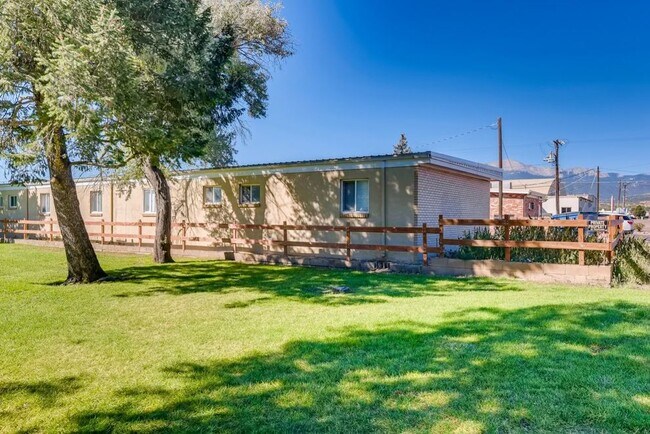 Building Photo - 3131 N. El Paso Street