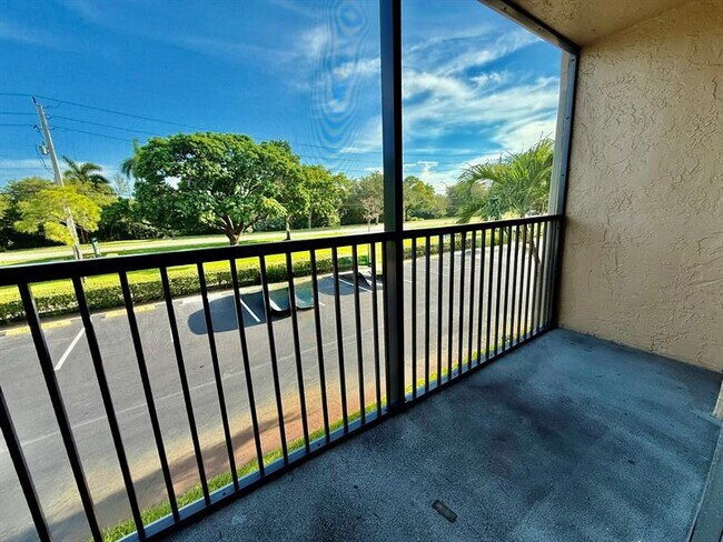 Building Photo - 7173 Orange Dr