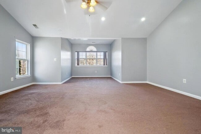 Building Photo - 17013 Birch Leaf Terrace