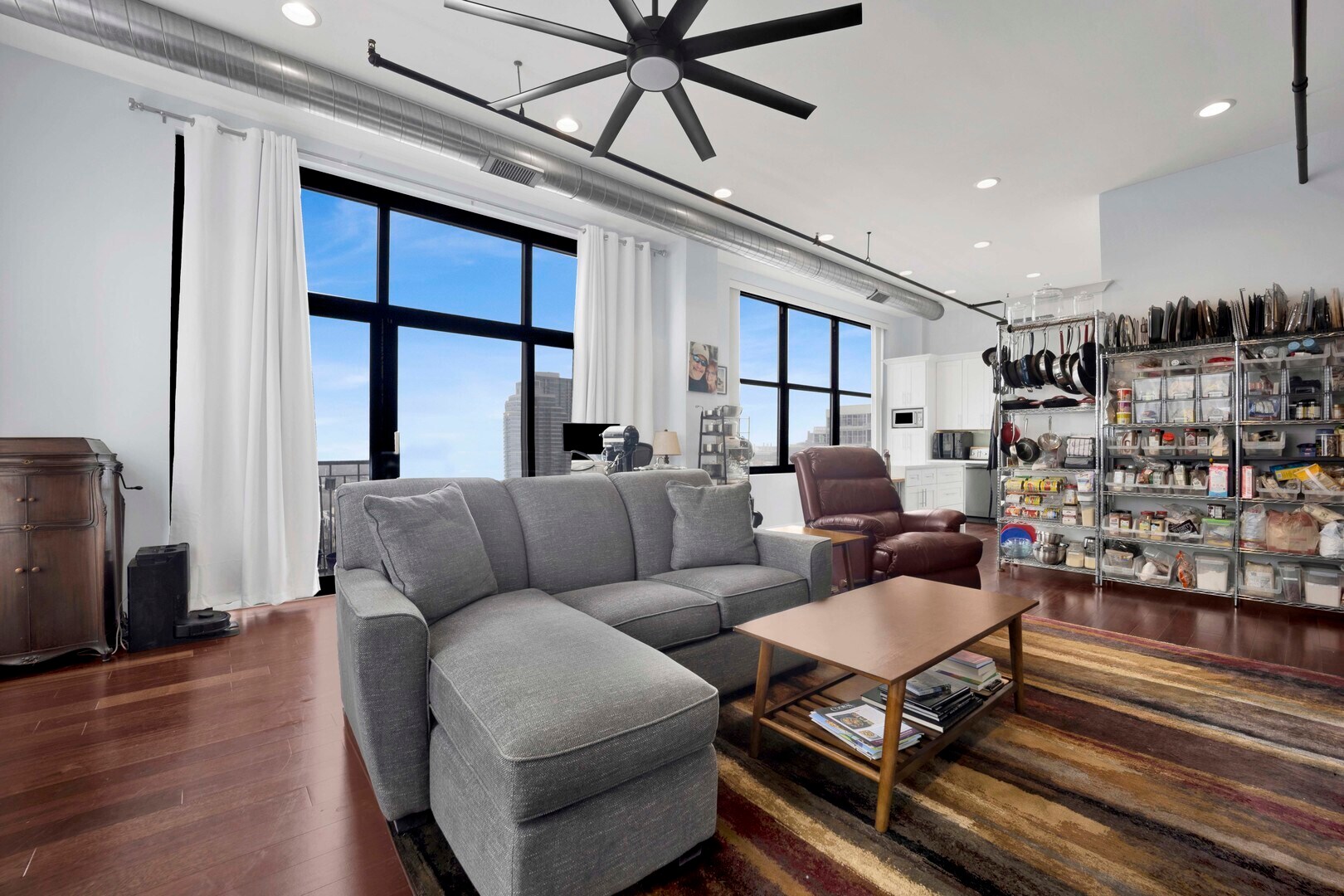 Building Photo - 1516 S Wabash Ave