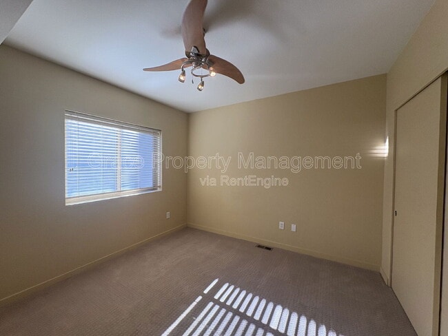 Building Photo - 3400 Larimer St