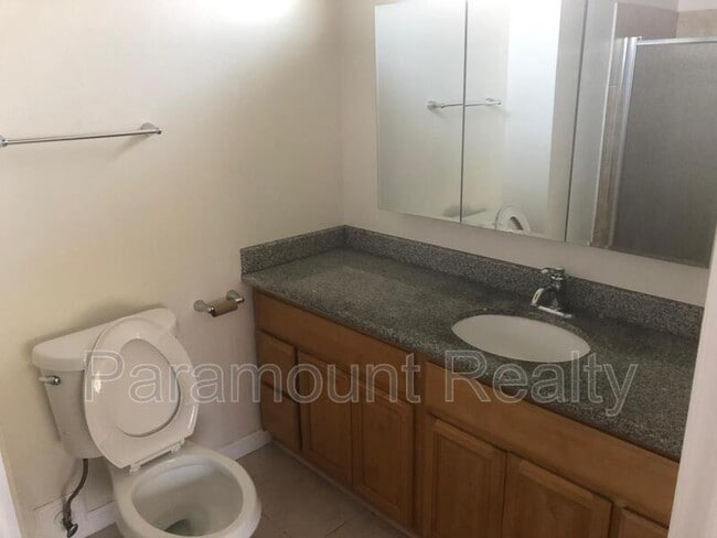 Building Photo - 3617 Lisbon Dr