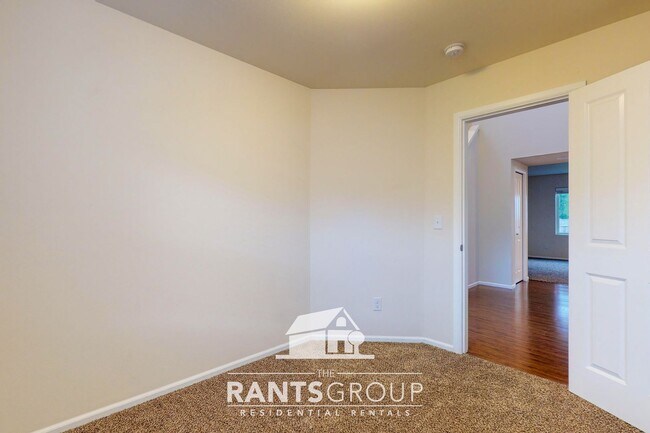 Building Photo - Fantastic Neighborhood in Tumwater!