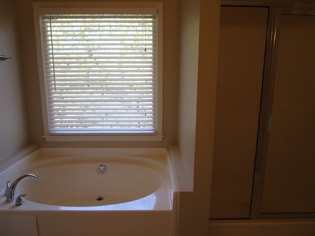 Building Photo - 513 Autumn Walk