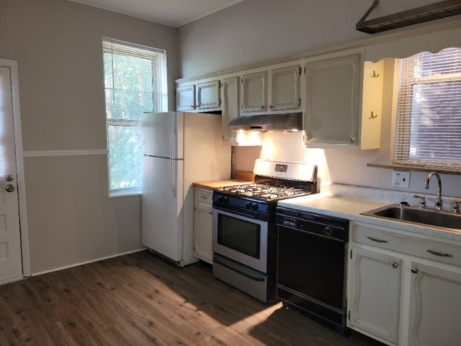 Building Photo - 6443 Idaho Ave