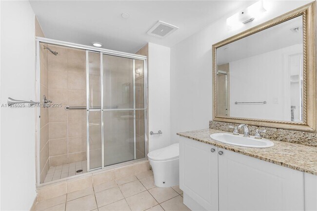 Building Photo - 19501 W Country Club Dr