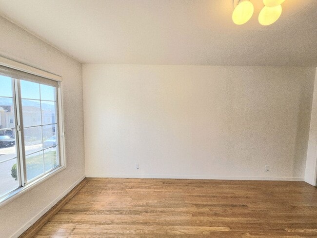 Building Photo - Lovely home in Daly City