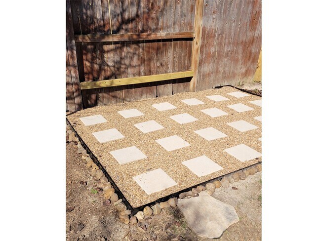 Building Photo - 7915 Moss Springs Ct