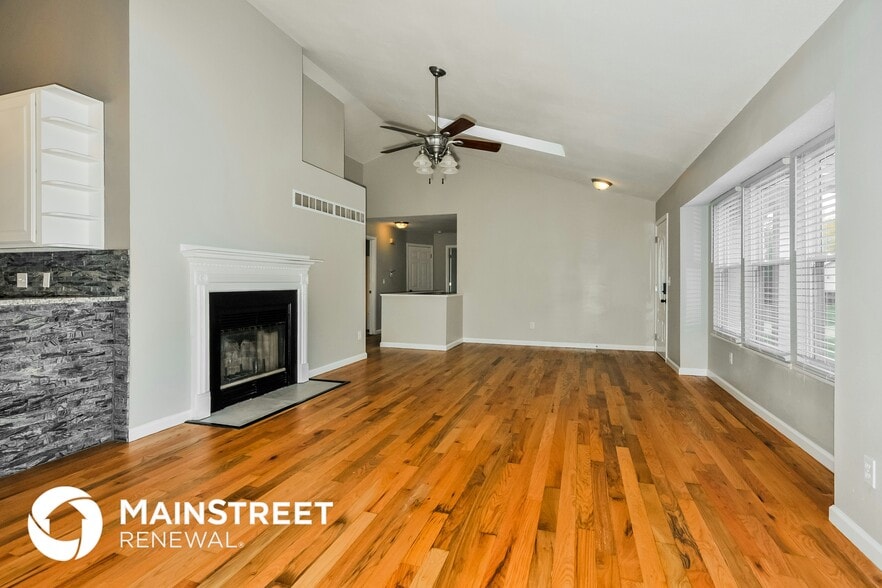 Building Photo - 3016 Plum Creek Dr