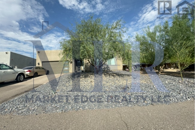 Primary Photo - 3Bed/2Bath Home in Cave Creek! $199 MOVE-I...