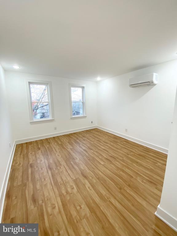 Building Photo - 2533 N 7th St