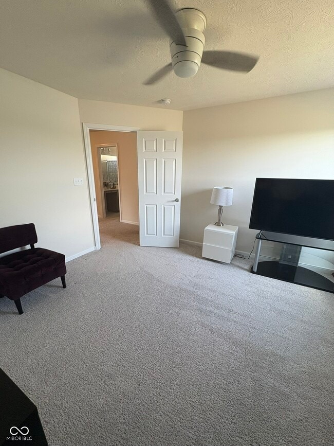 Building Photo - 6859 Manning Ct