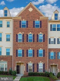 Building Photo - 5822 Oakdale Vlg Rd