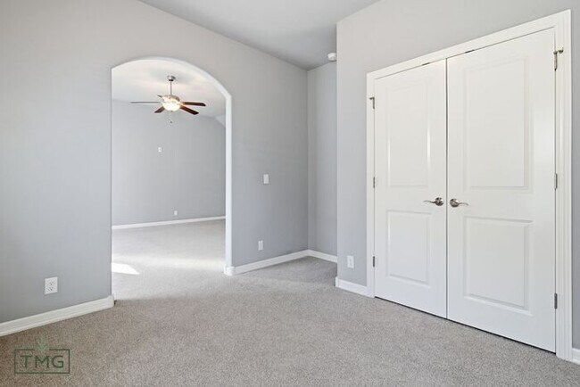 Building Photo - 3 Car Garage! Gorgeous 4/3.5/3 Luxury Home