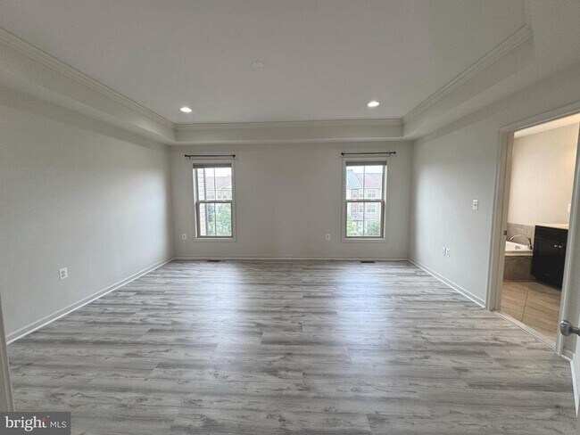 Building Photo - 23671 Sailfish Square