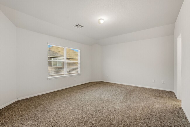 Building Photo - 5758 Manning Crk Trl