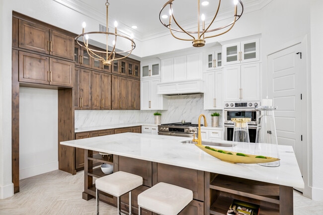 Building Photo - 846 Maximino Ridge Rd.