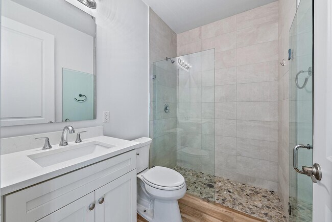 Building Photo - 3770 SE County Line Rd