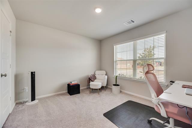 Building Photo - 8900 Bronze Meadow Dr