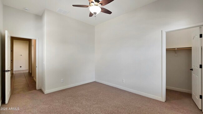 Building Photo - 13637 S 175th Dr