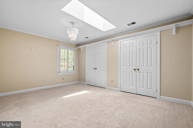 Building Photo - 1301 Daviswood Dr