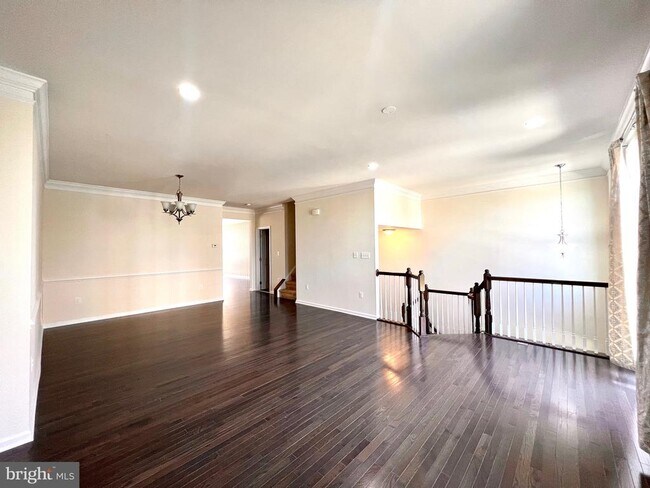 Building Photo - 23480 Logans Ridge Terrace