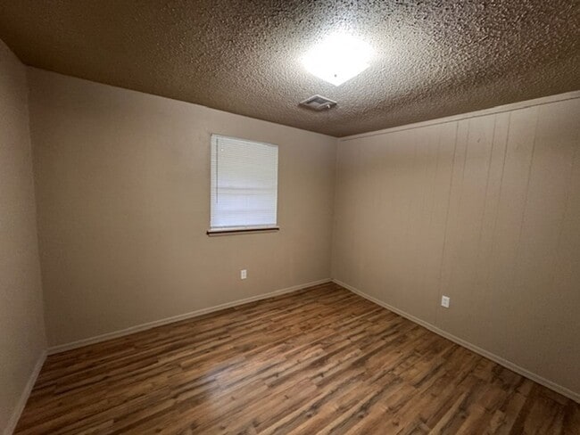 Building Photo - All brand new inside! A true 4 bedroom in Moore Schools, no carpet, All luxury vinyl plank!
