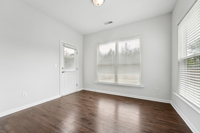 Building Photo - 3352 Bordwell Ridge Dr