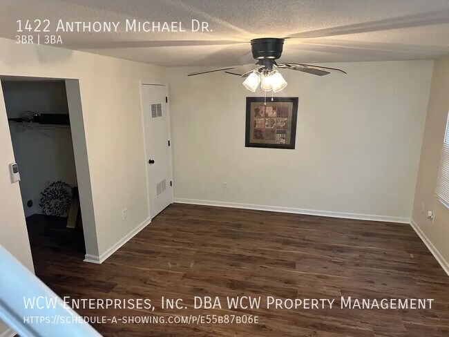 Building Photo - 1422 Anthony Michael Dr