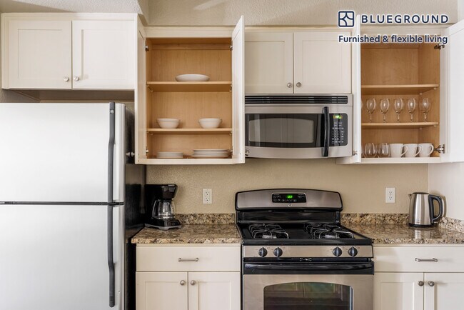 Building Photo - 501 Murphy Ranch Rd